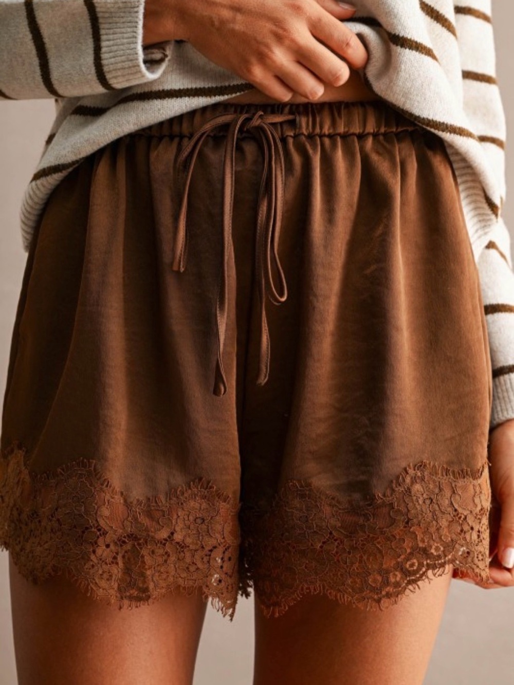 A727. Mable Brown Lace-Trim Shorts - Picture 6 of 7